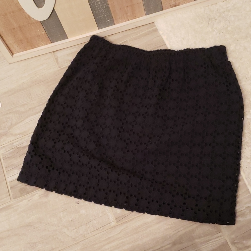 Navy detail mini skirt